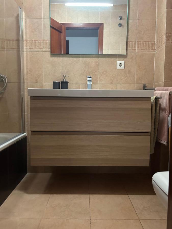 Proximo Al Centro De 2 Con Piscina De Temporada Sevilla