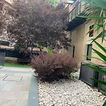 Apartamento Proximo Al Centro De 2 Dormitorios Con Piscina.