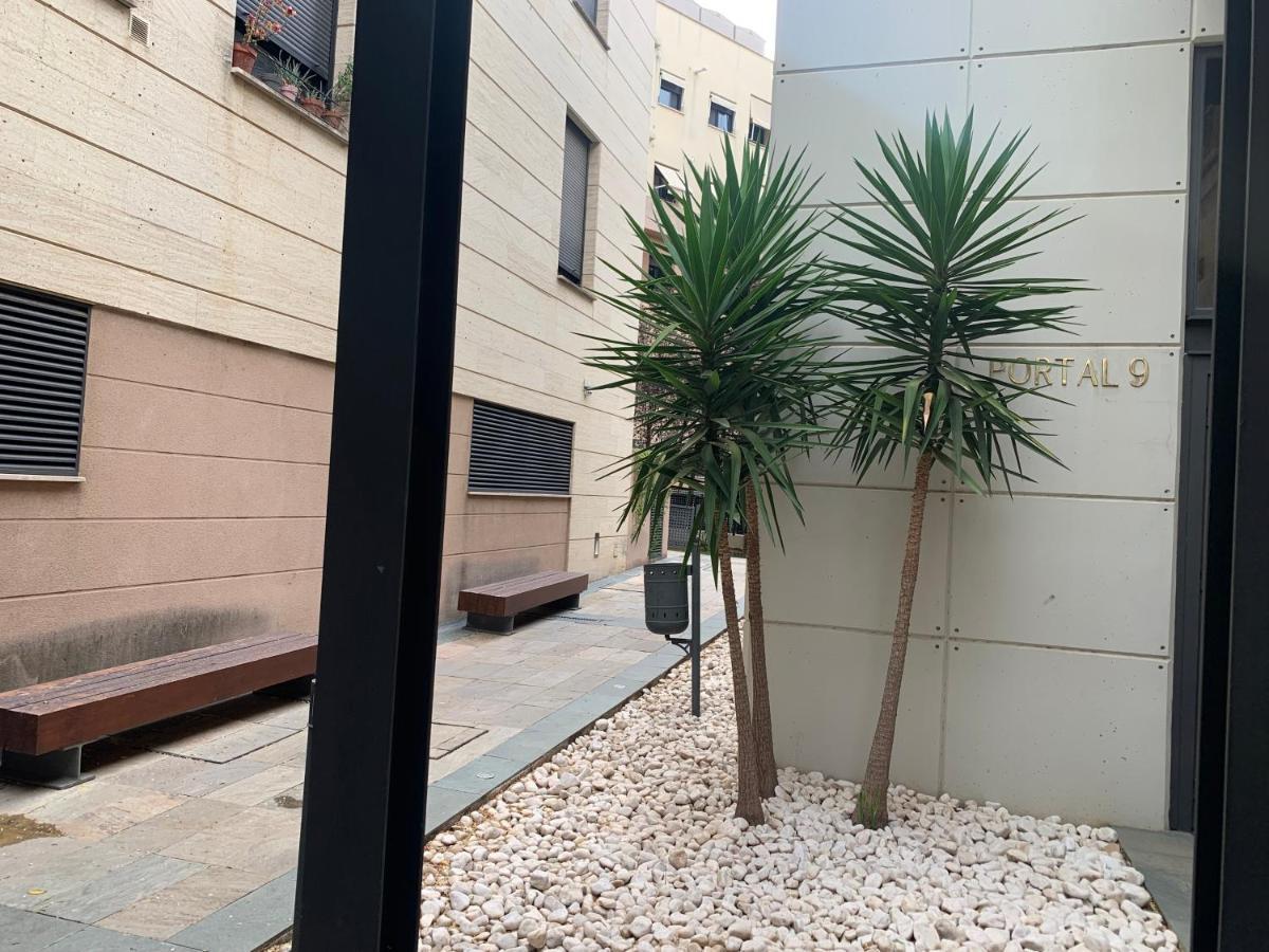 Proximo Al Centro De 2 Con Piscina. * Séville