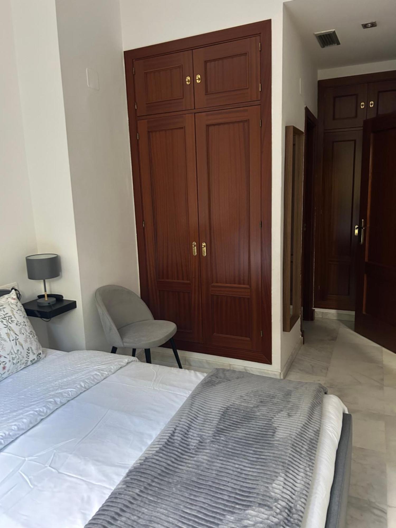 Proximo Al Centro De 2 Con Piscina. Séville